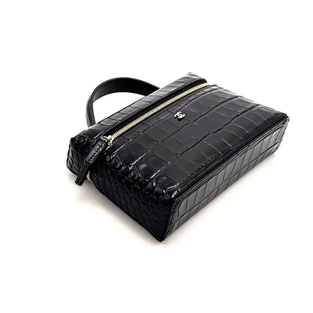 CHANEL brand color